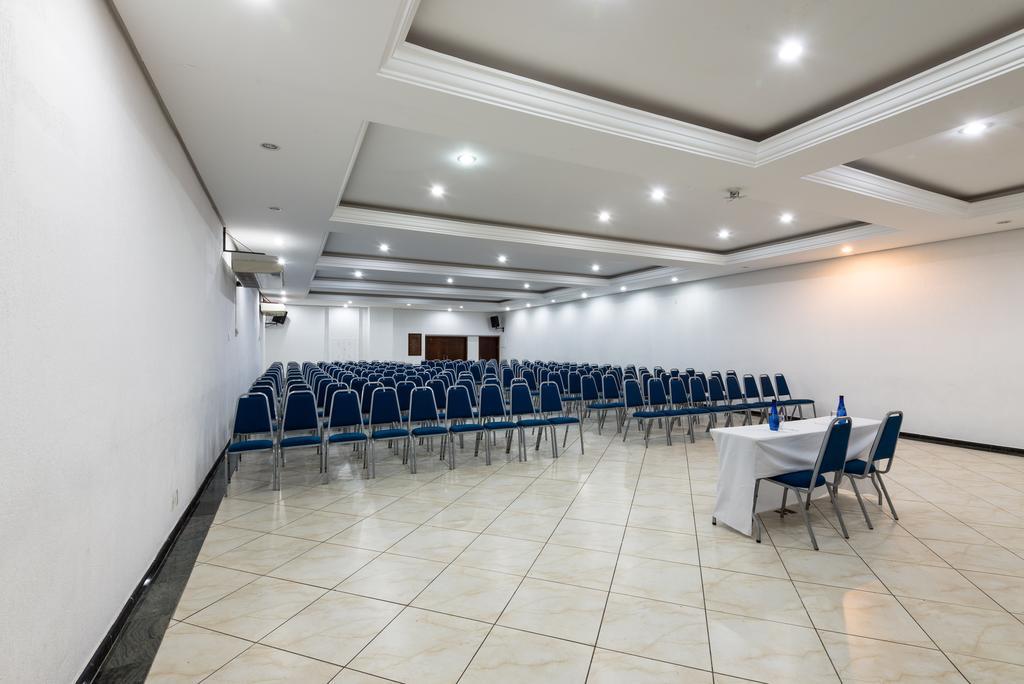Hotel Guarany Águas de Lindóia Extérieur photo